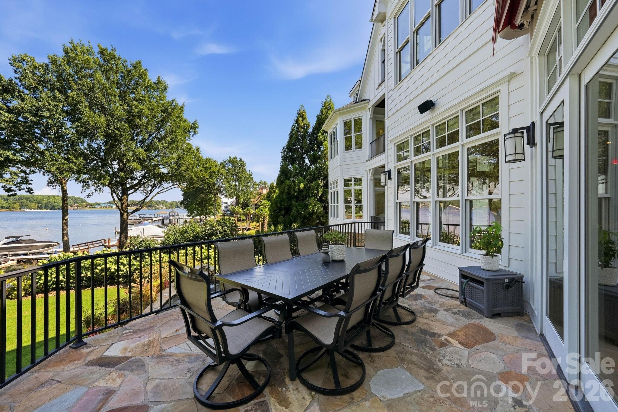 Single Family Residence at 18802 Balmore Pines Lane, Cornelius, photo 11 of 47