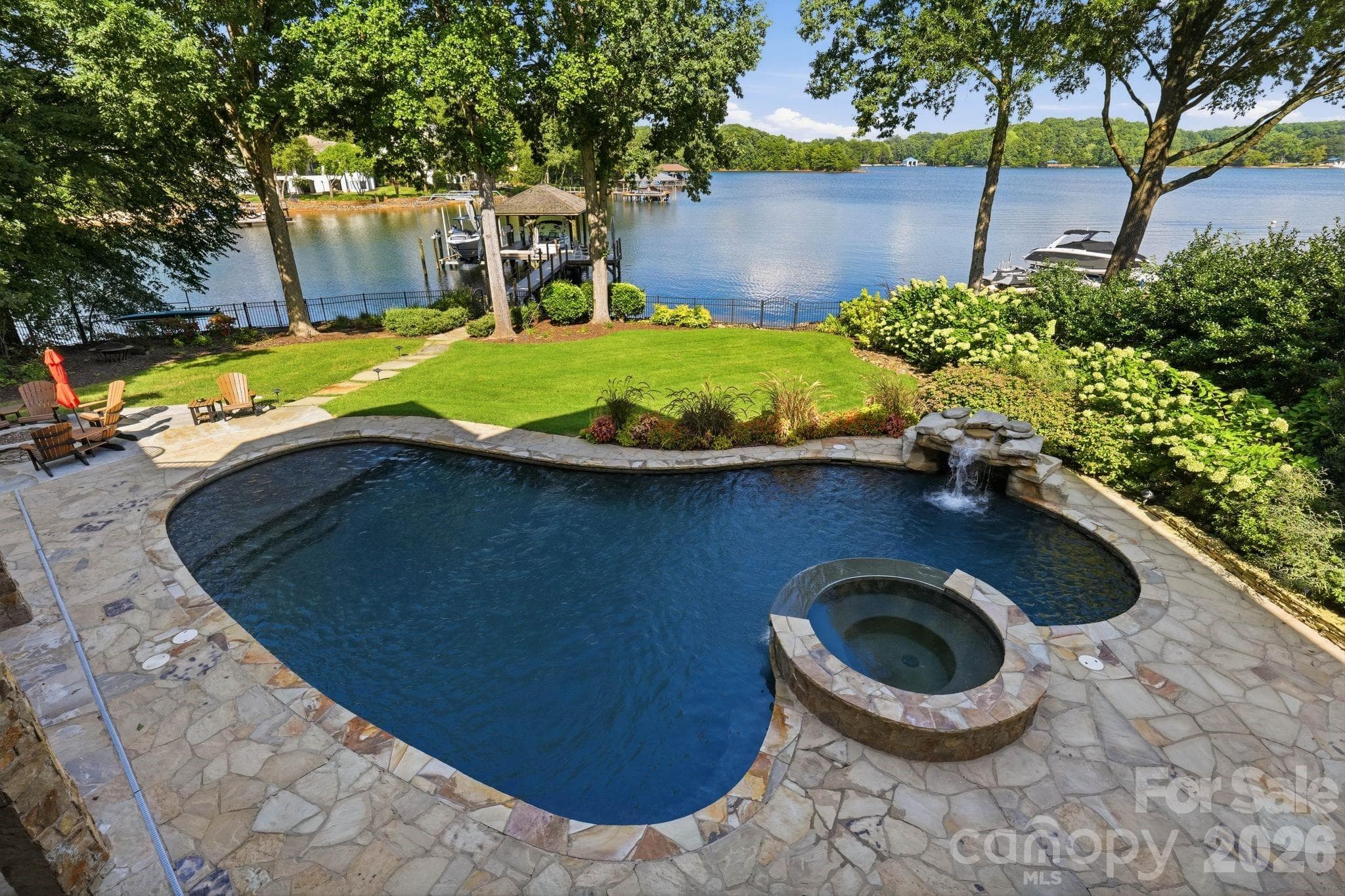 Single Family Residence at 18802 Balmore Pines Lane, Cornelius, photo 25 of 47