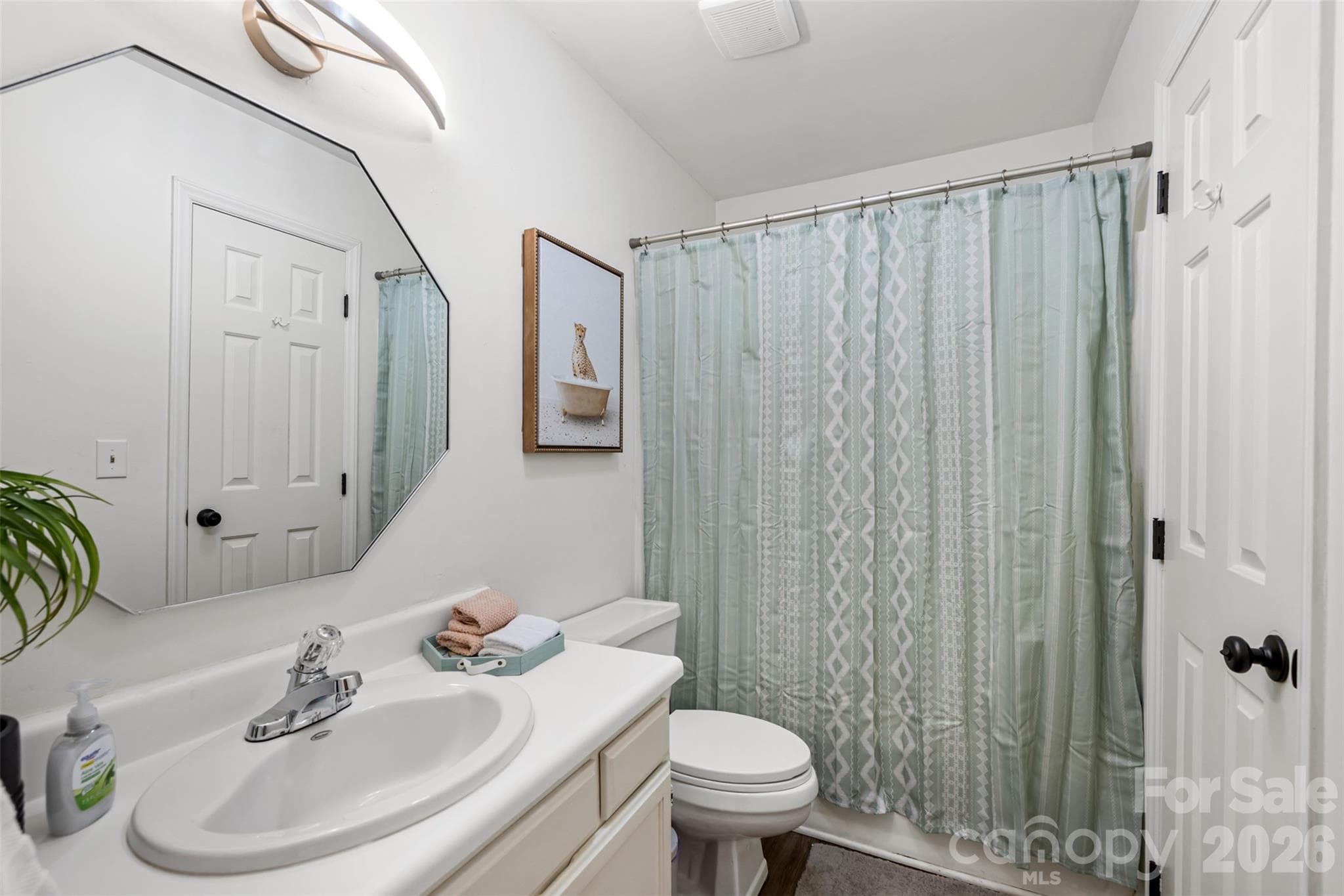 Condominium at 3520 Colony Crossing Drive, Charlotte, photo 19 of 30