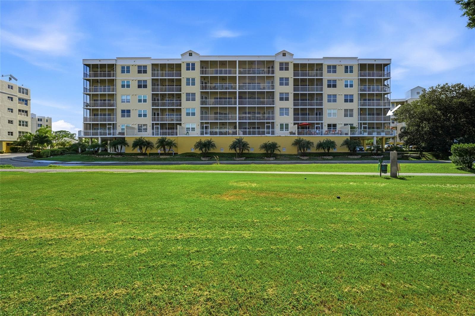Condominium at 1200 COUNTRY CLUB DR #4201, LARGO, photo 3 of 46