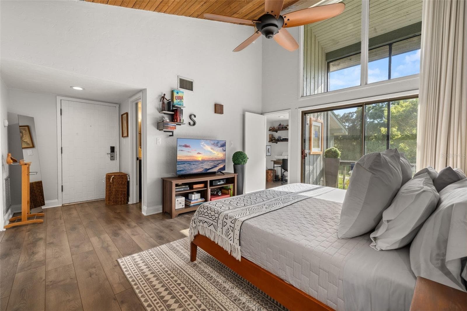 Condominium at 3558 CAMELOT DR #3558, HAINES CITY, photo 35 of 79