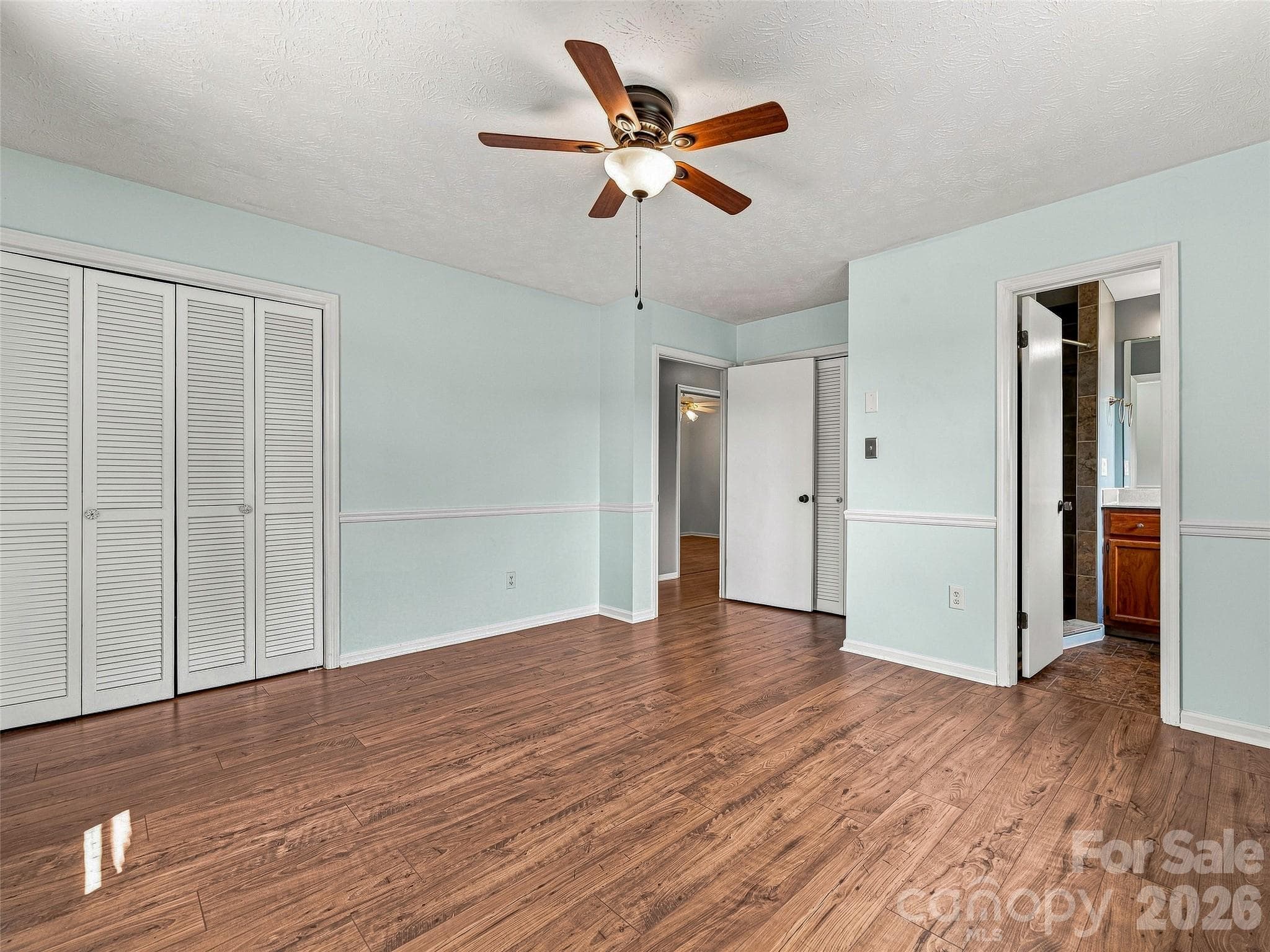 Single Family Residence at 38 Chadwick Wade Drive, Asheville, photo 19 of 48