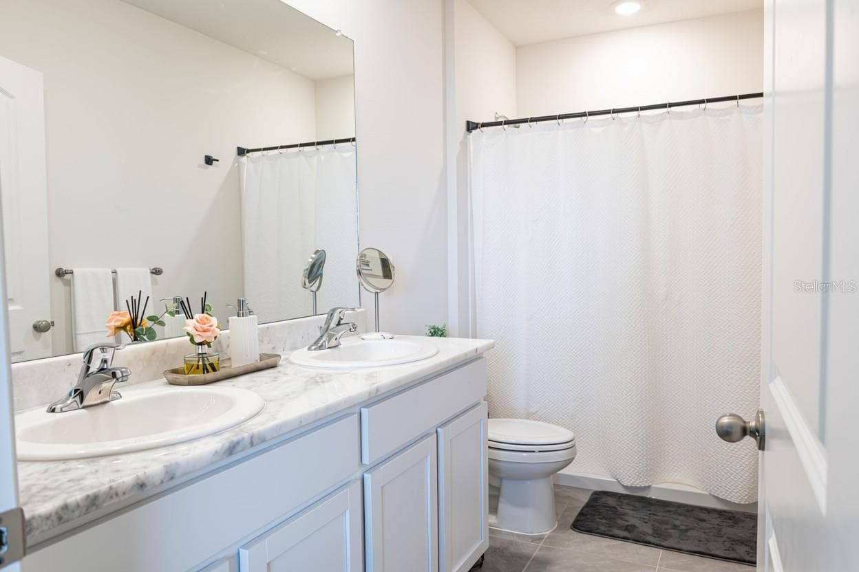 Townhouse at 17632 CRESCENT MOON LOOP, BRADENTON, photo 19 of 47
