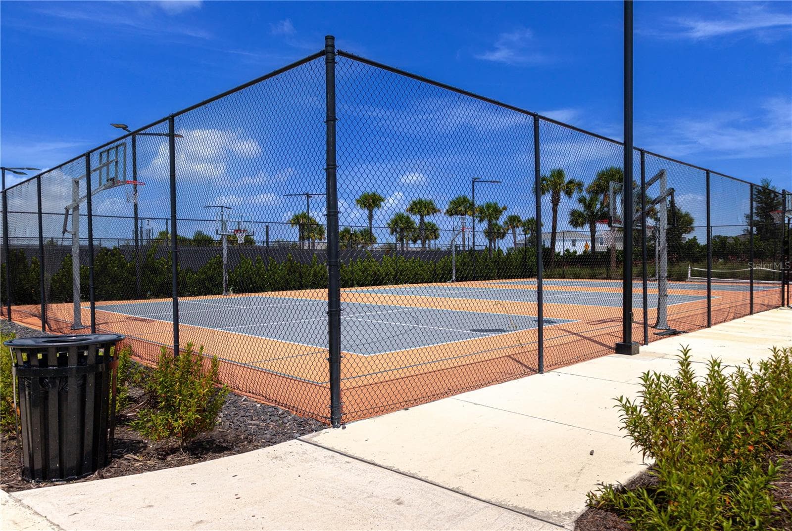 Townhouse at 17632 CRESCENT MOON LOOP, BRADENTON, photo 44 of 47