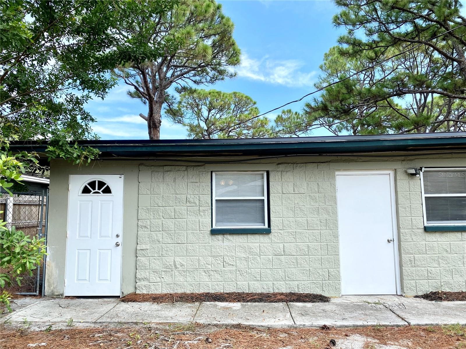 Duplex at 2343 8TH ST S, ST PETERSBURG, photo 18 of 21