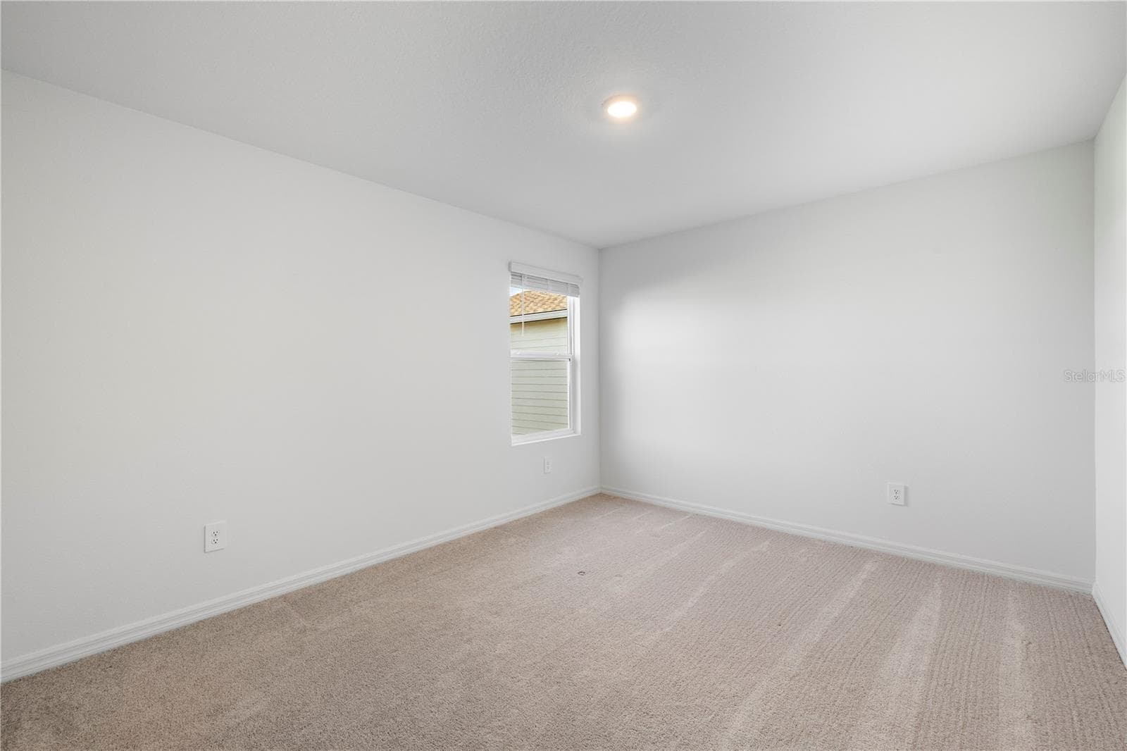 Single Family Residence at 629 BALD CYPRESS DR, LAKELAND, photo 24 of 28
