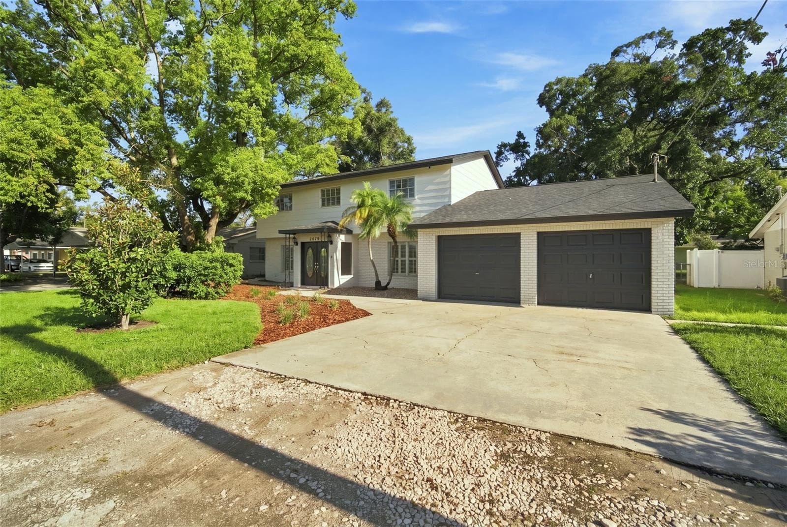 Single Family Residence at 2705 SILVER LAKE AVE, TAMPA, photo 2 of 48