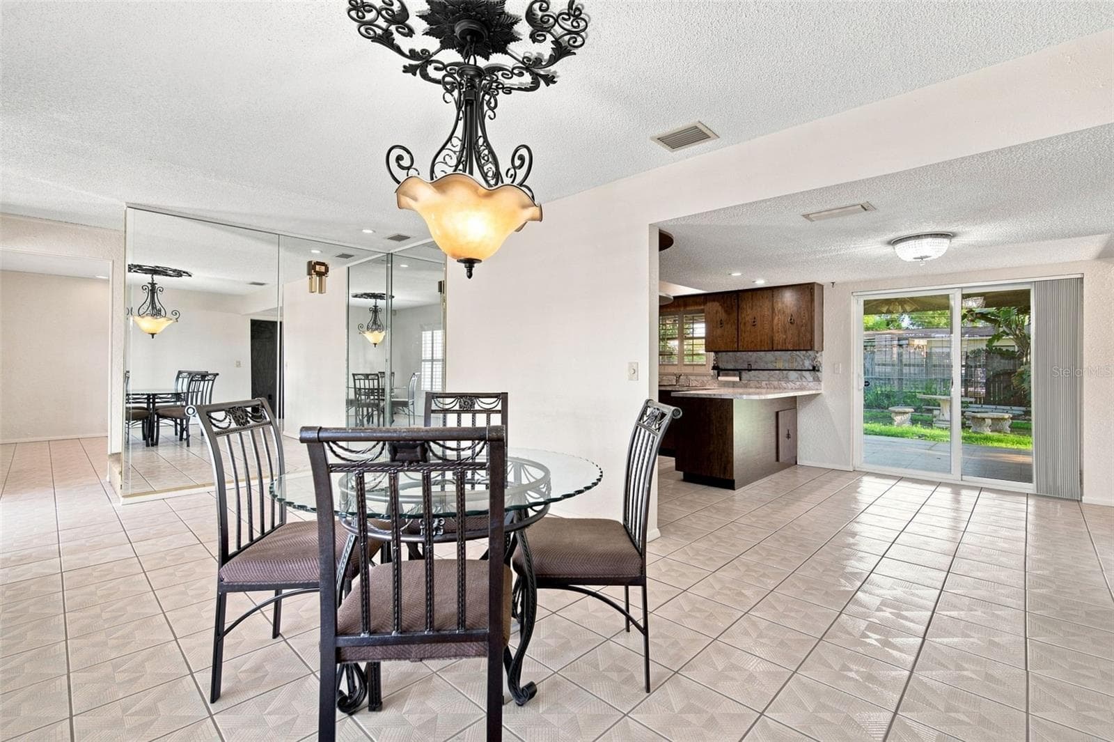 Single Family Residence at 2705 SILVER LAKE AVE, TAMPA, photo 19 of 48