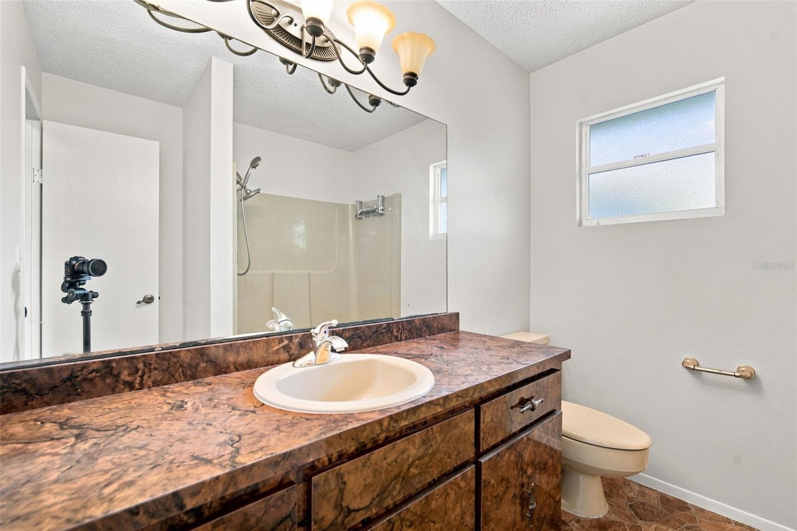 Single Family Residence at 2705 SILVER LAKE AVE, TAMPA, photo 33 of 48
