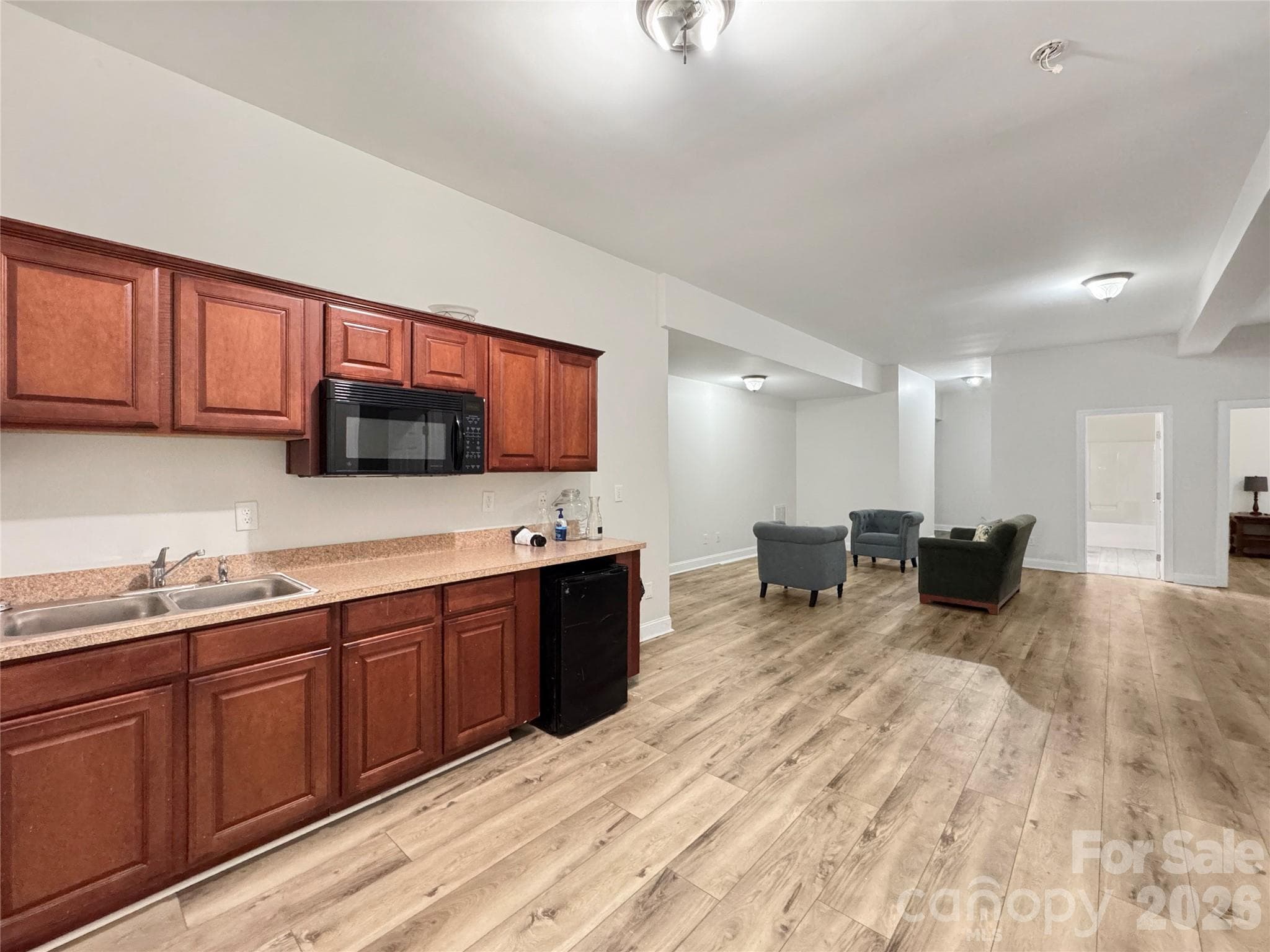 Single Family Residence at 6119 Savannah Grace Lane, Huntersville, photo 31 of 35