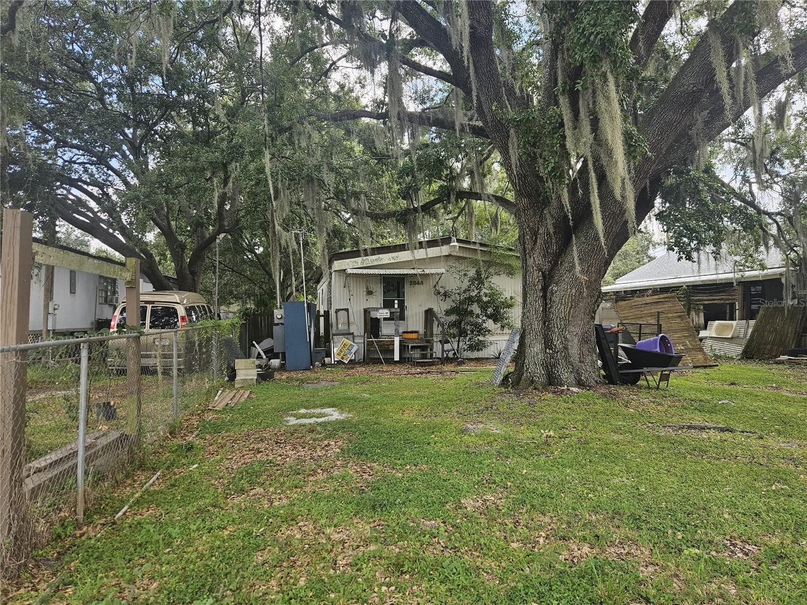 2848 FLETCHER AVE