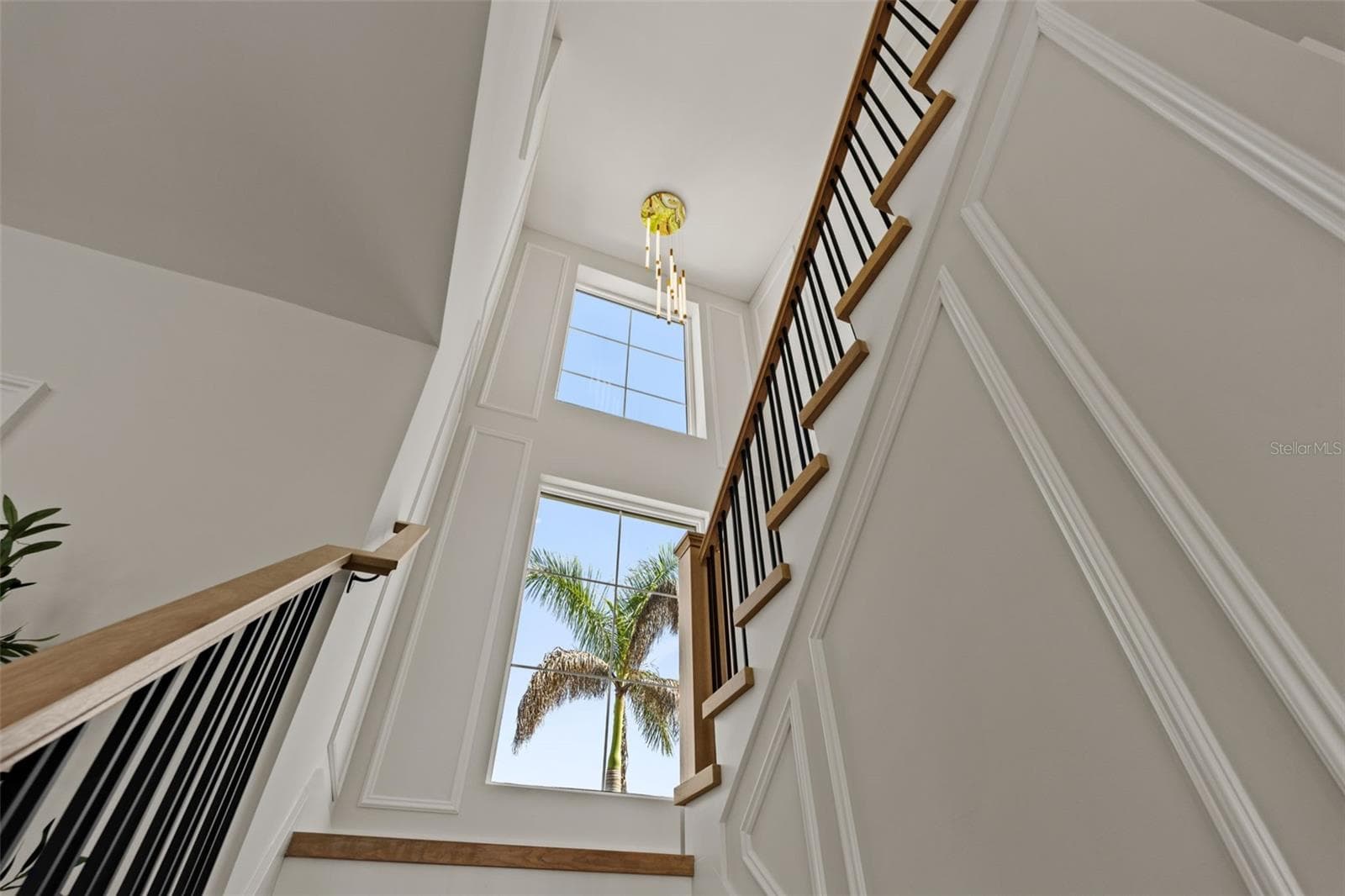 Single Family Residence at 1482 51ST AVE NE, ST PETERSBURG, photo 39 of 74
