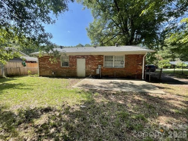 Single Family Residence at 909 Carrington Drive, Charlotte, photo 14 of 14