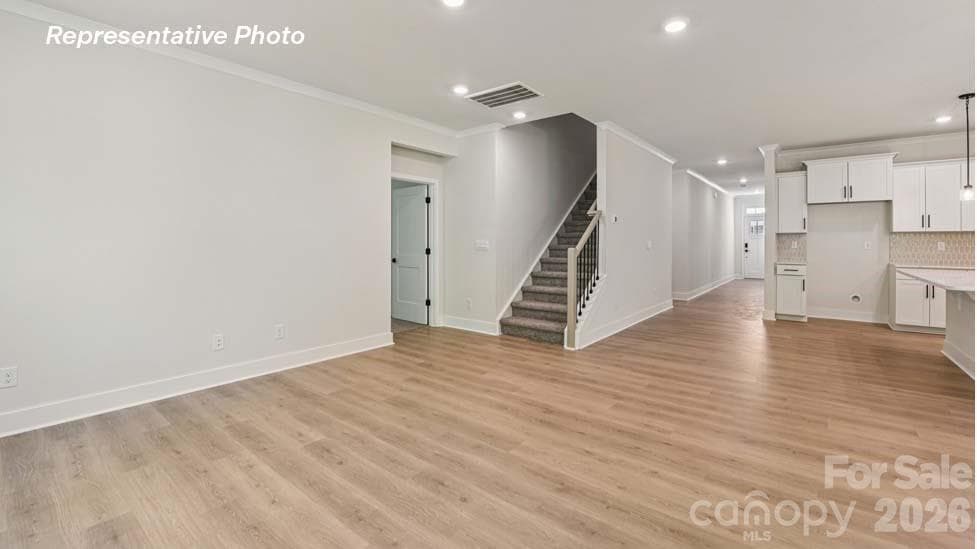 Single Family Residence at 3253 Oberon Street, York, photo 4 of 24