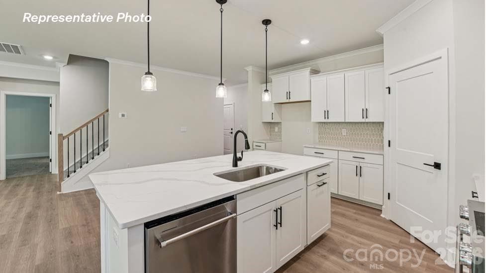 Single Family Residence at 3253 Oberon Street, York, photo 8 of 24
