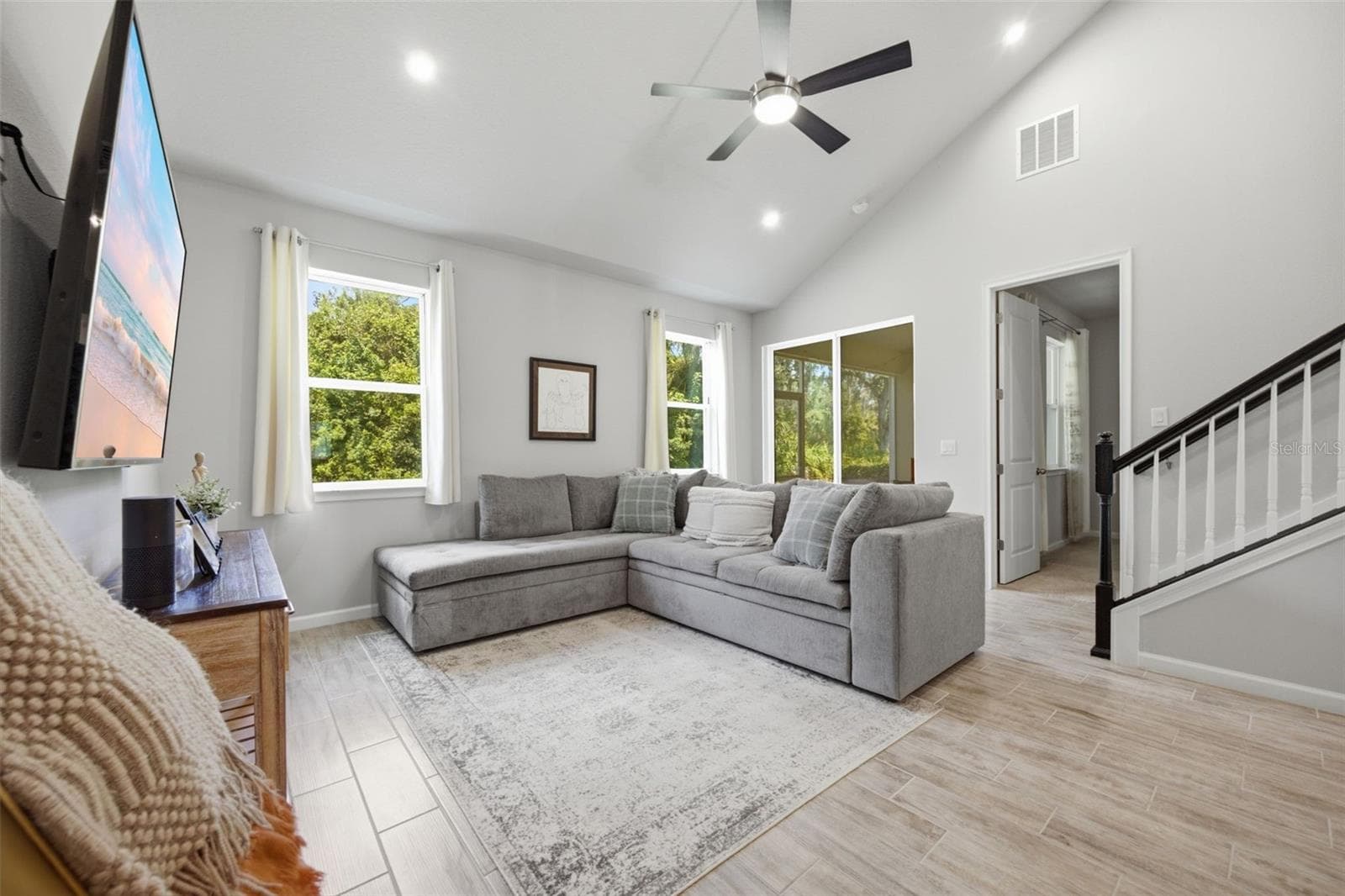 Townhouse at 5636 SILVERBRIDGE TRL, BRADENTON, photo 3 of 72