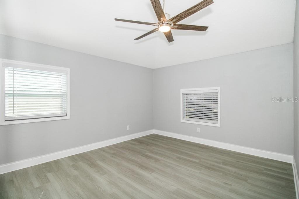 Single Family Residence at 5401 43RD TER N, ST PETERSBURG, photo 17 of 30