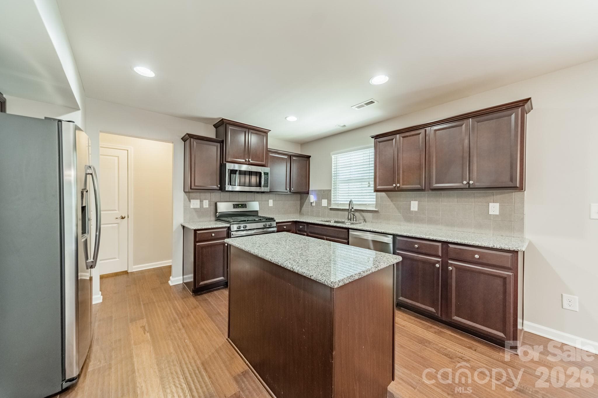 Single Family Residence at 1829 Evergreen Drive, Charlotte, photo 12 of 36