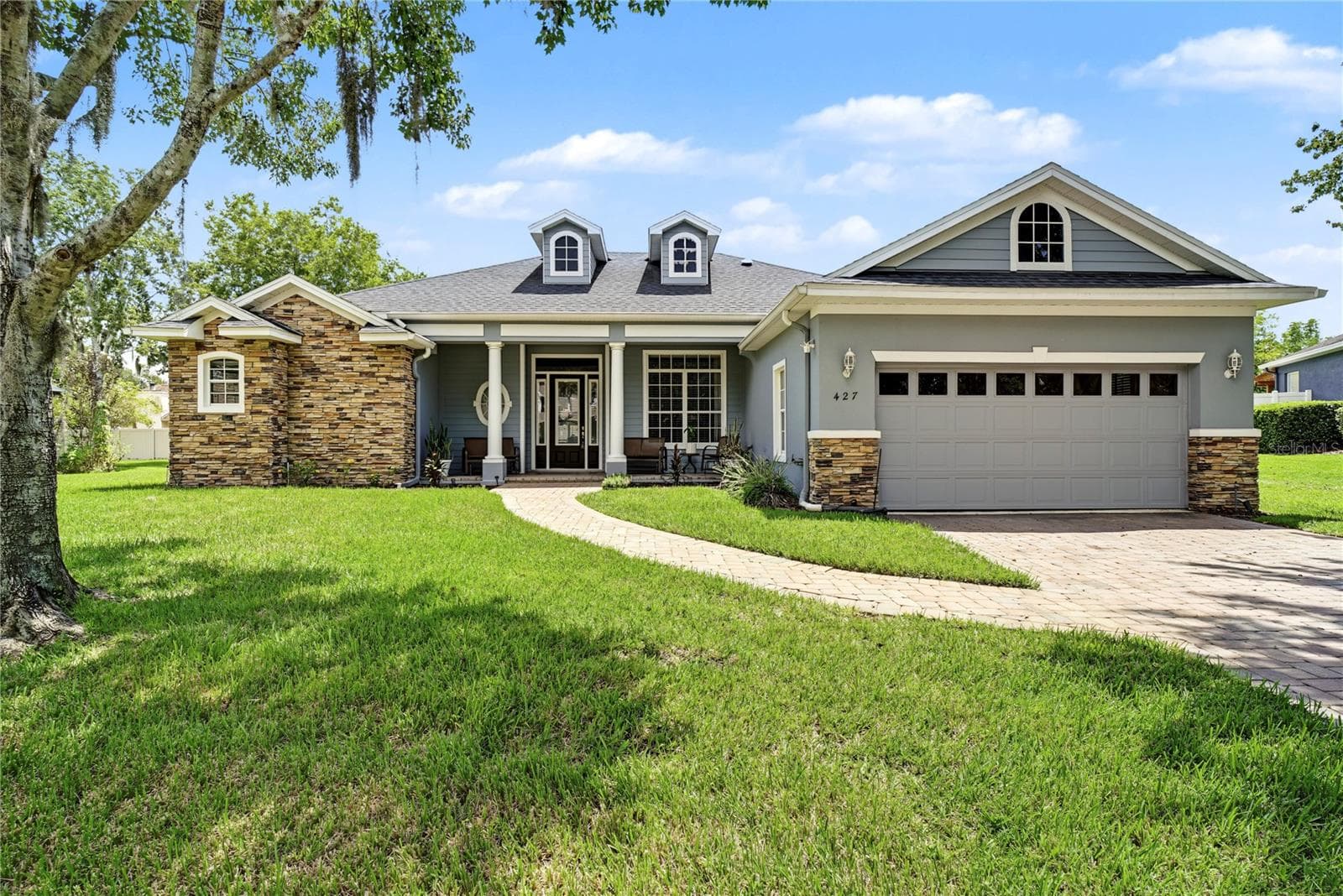 427 TIERRA VERDE LN
