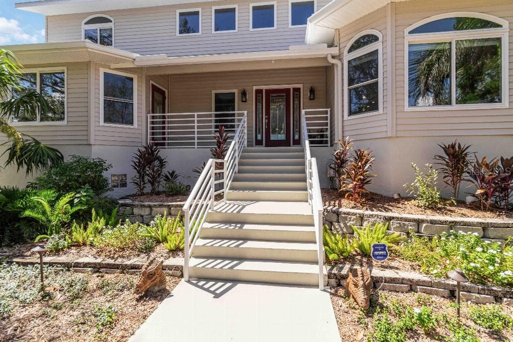 Single Family Residence at 6511 BAYSHORE RD, PALMETTO, photo 7 of 48