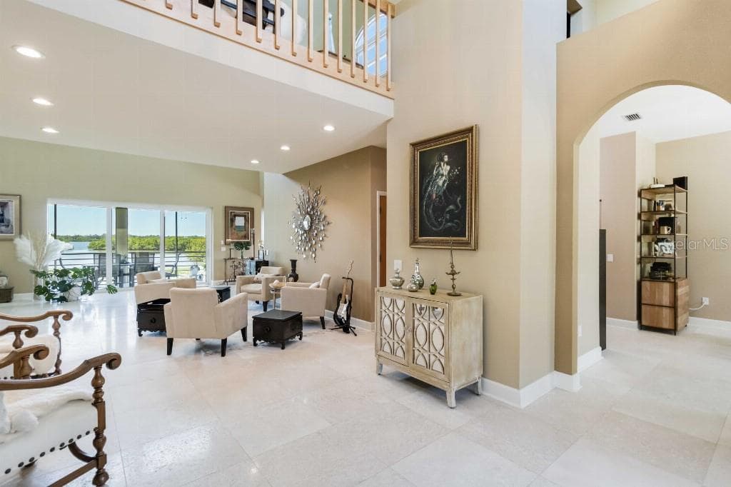 Single Family Residence at 6511 BAYSHORE RD, PALMETTO, photo 9 of 48