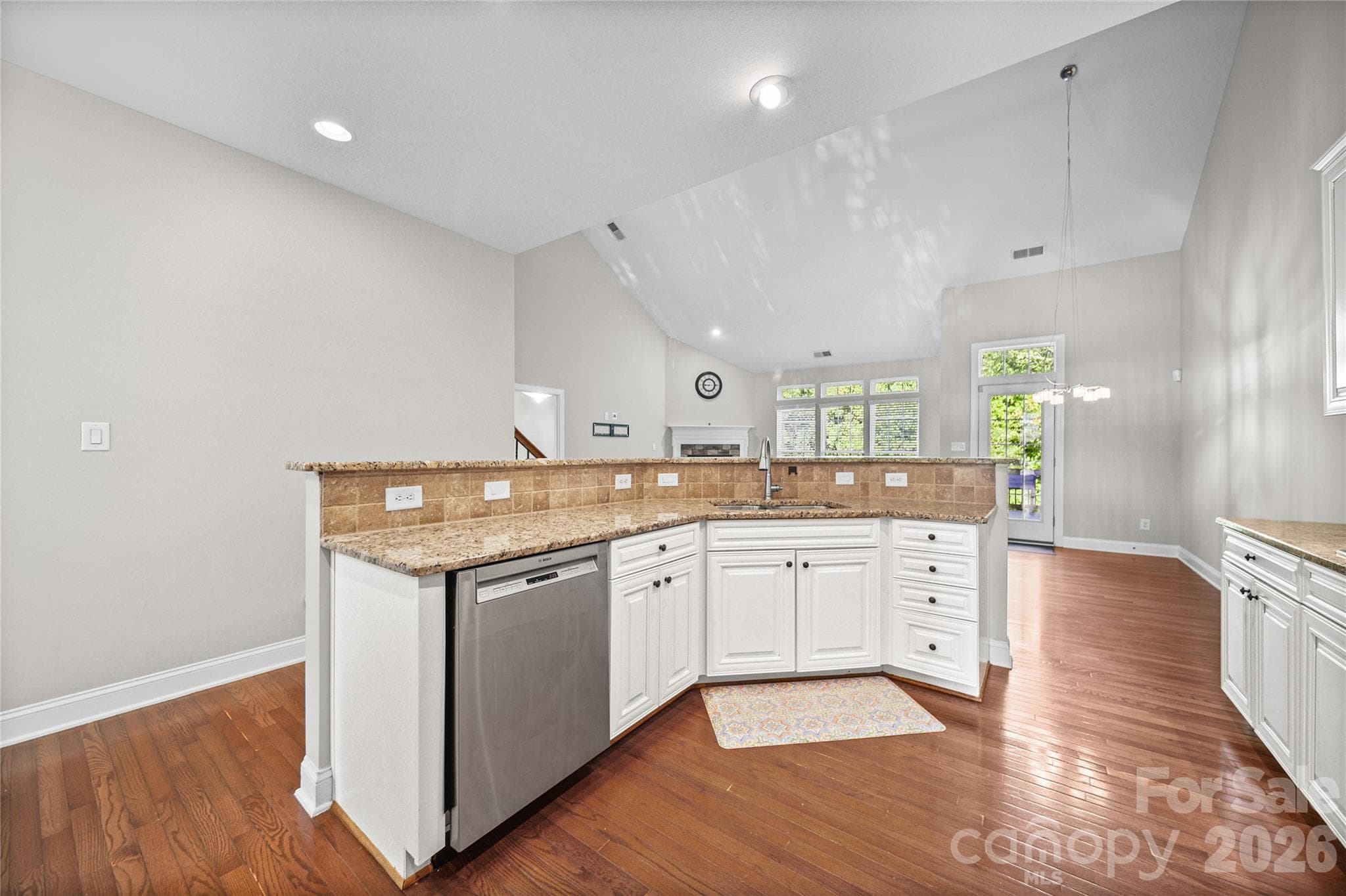Gourmet Kitchen - 2246 Donnington Lane NW, Concord