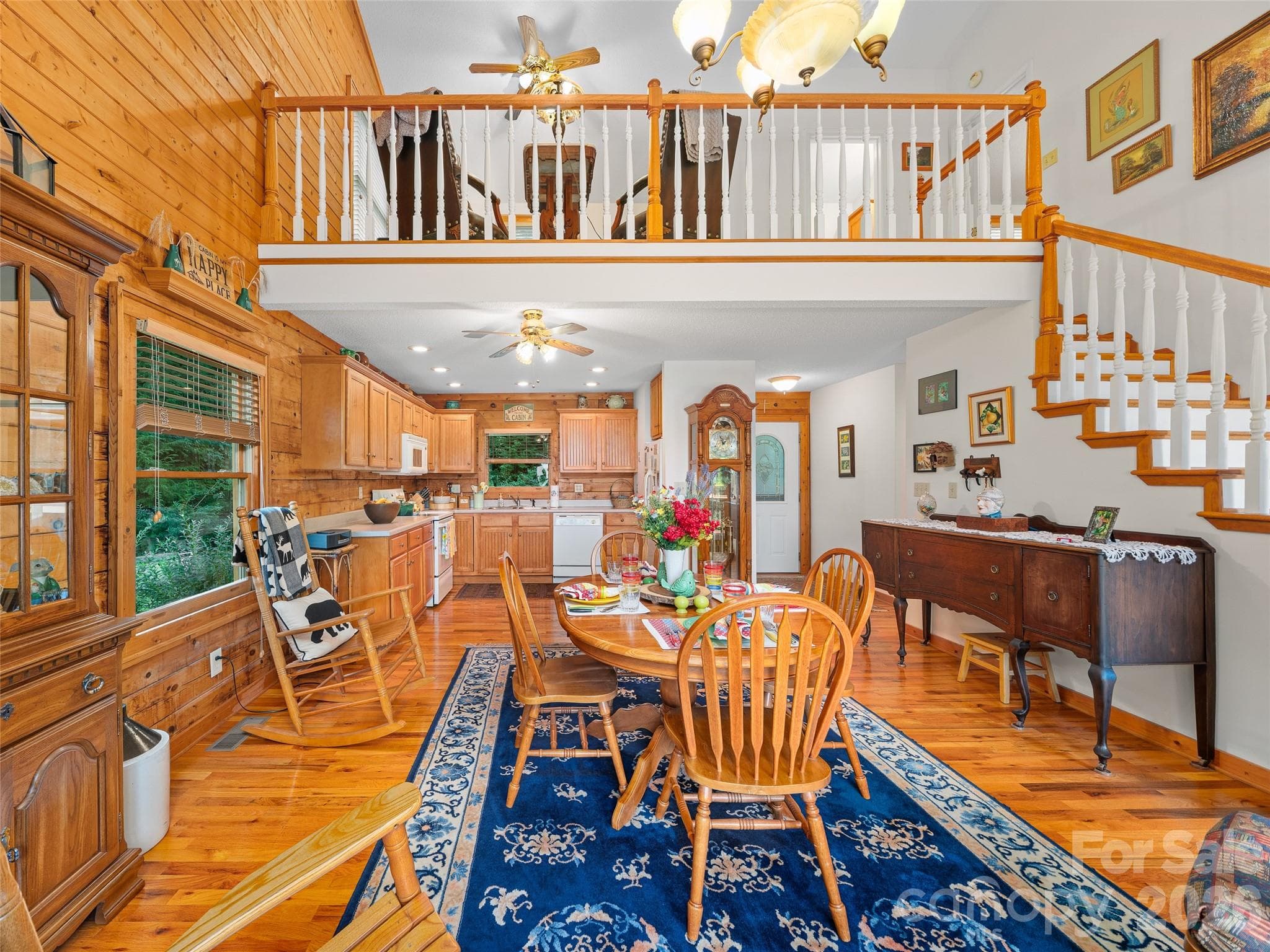 Single Family Residence at 185 Blue Bird Lane, Spruce Pine, photo 8 of 39