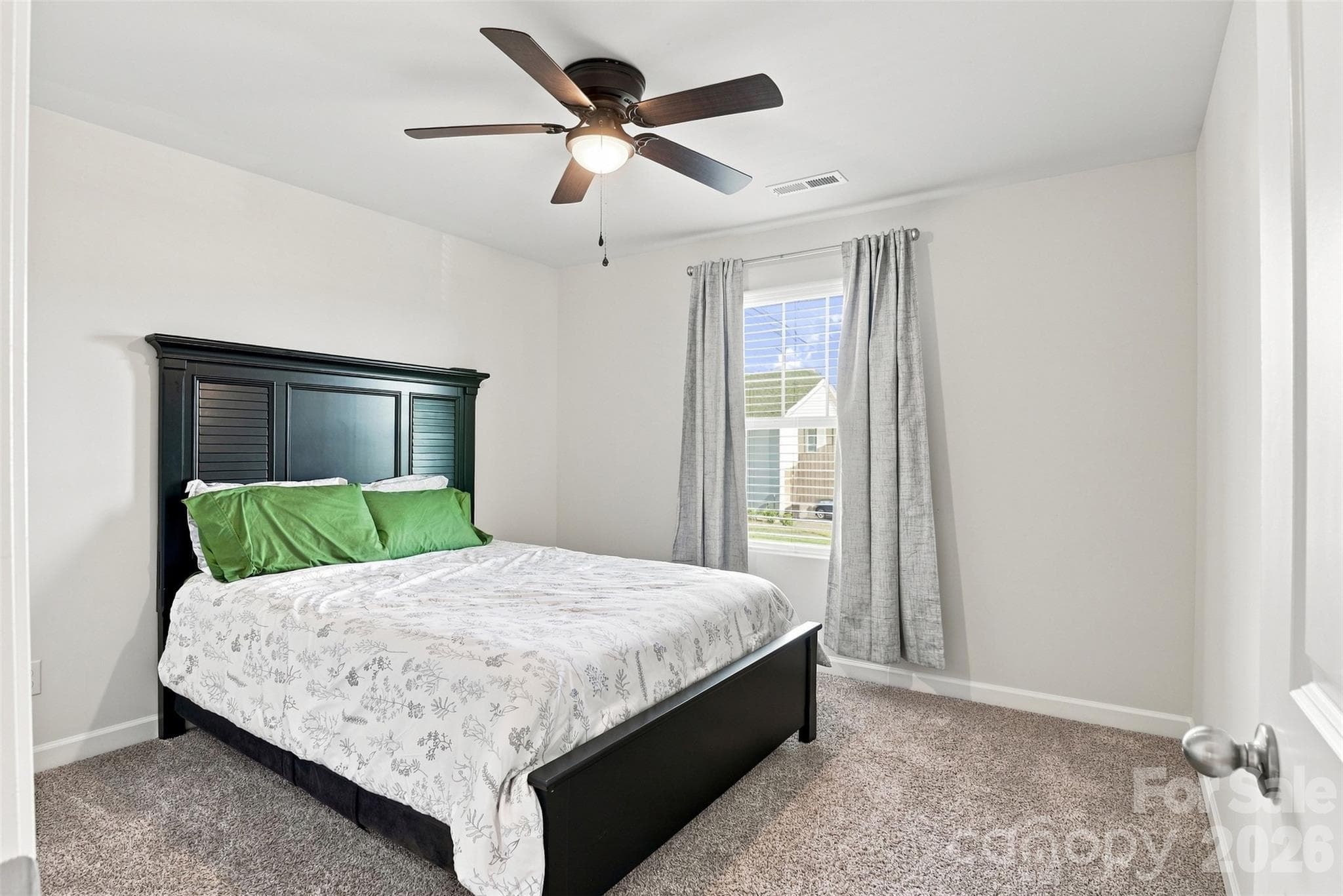 Single Family Residence at 11416 Solstice Way, Huntersville, photo 22 of 36
