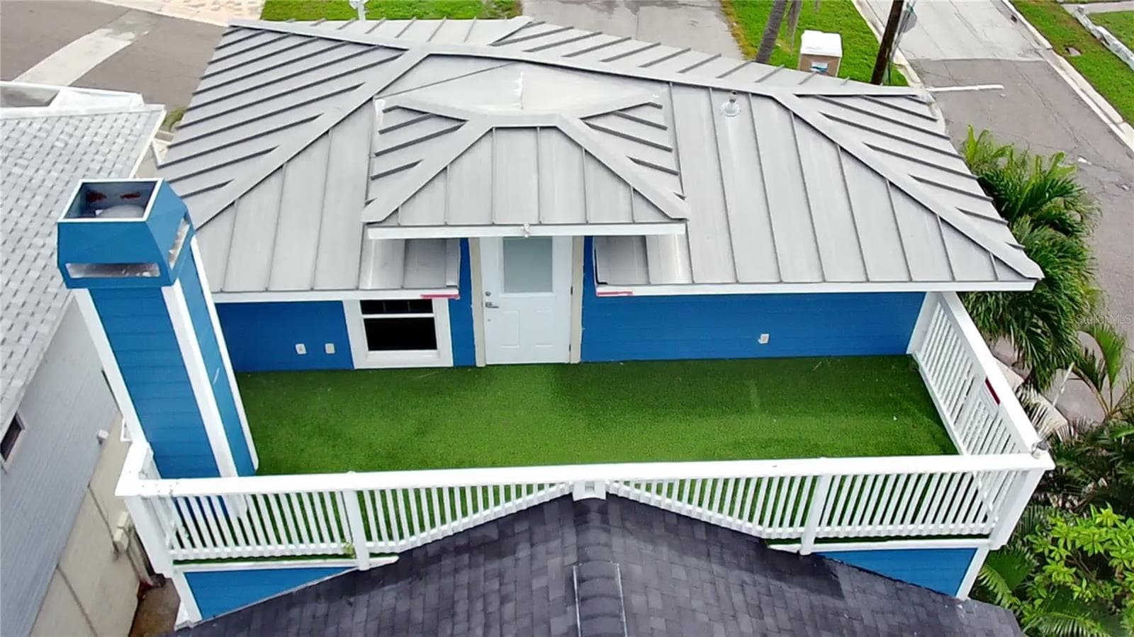 Single Family Residence at 14500 N BAYSHORE DR, MADEIRA BEACH, photo 39 of 60