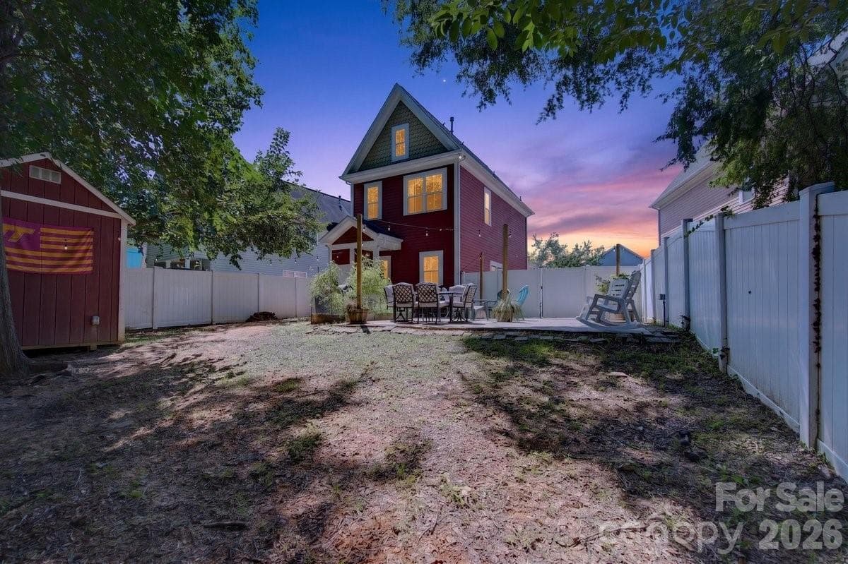 Single Family Residence at 1308 Rising Oak Drive, Charlotte, photo 21 of 31