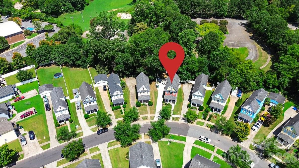 Single Family Residence at 1308 Rising Oak Drive, Charlotte, photo 27 of 31