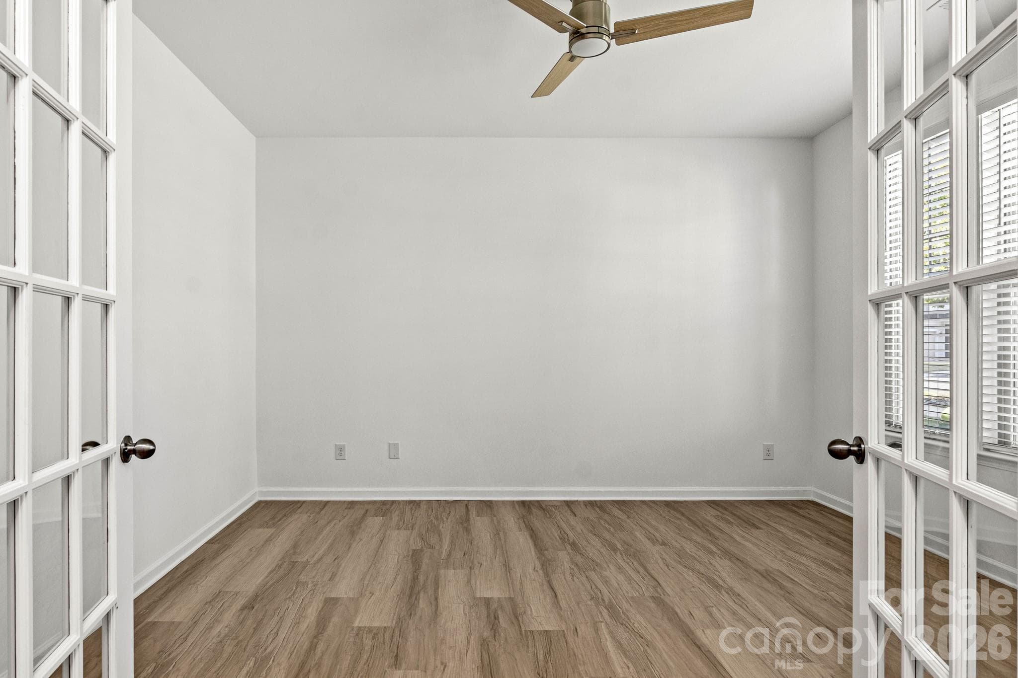 Single Family Residence at 2609 Suffolk Place, Fort Mill, photo 5 of 47