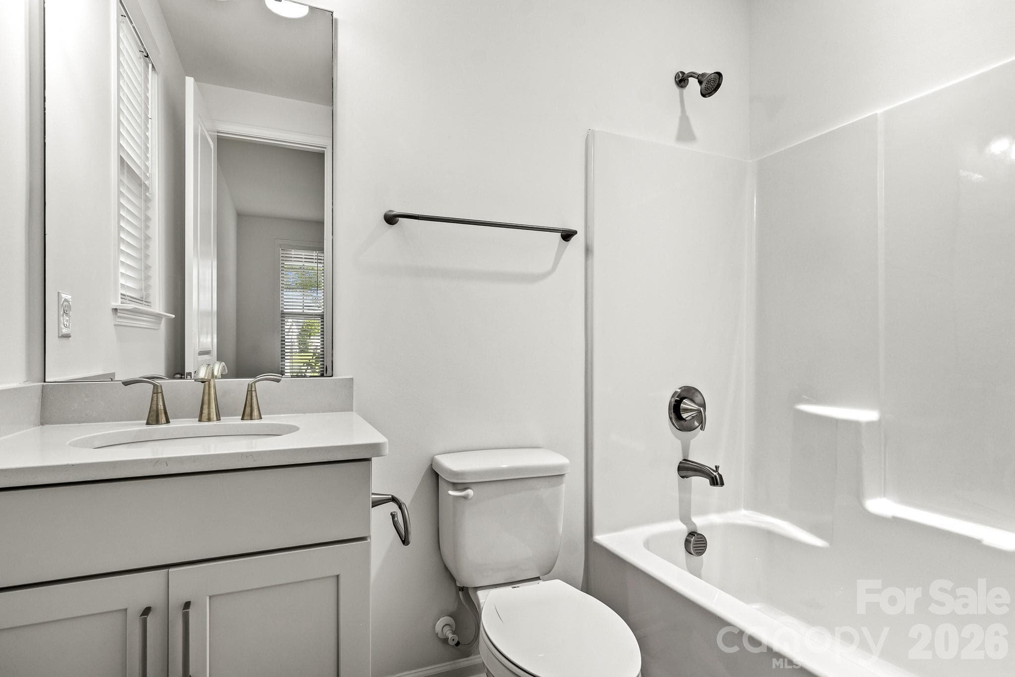 Single Family Residence at 2609 Suffolk Place, Fort Mill, photo 12 of 47