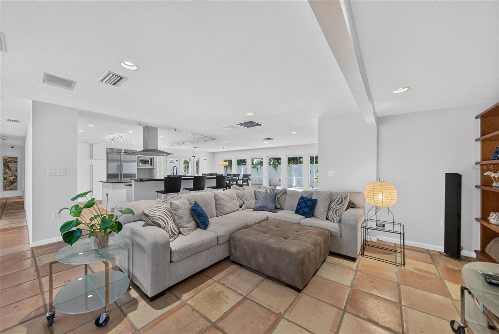 Single Family Residence at 2631 PURITAN TER, SARASOTA, photo 9 of 77