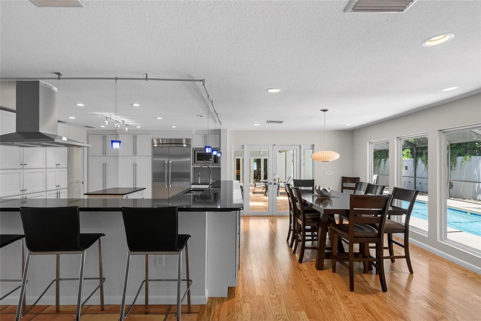 Single Family Residence at 2631 PURITAN TER, SARASOTA, photo 12 of 77