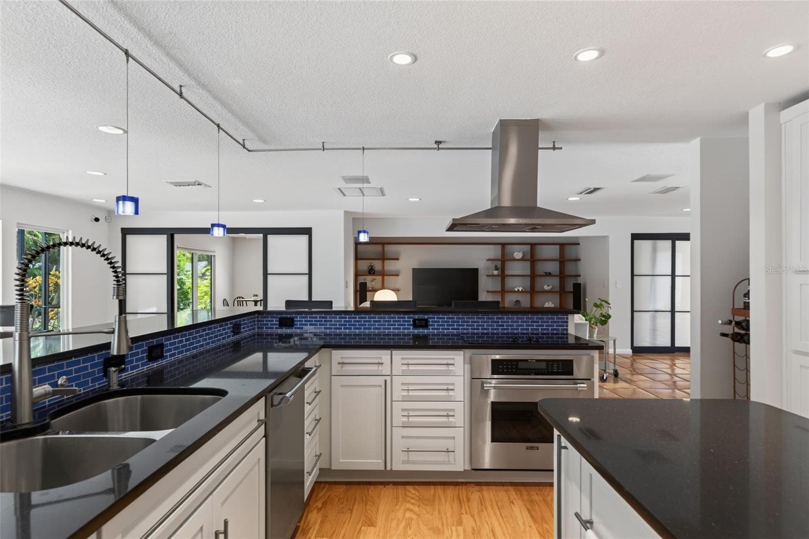 Single Family Residence at 2631 PURITAN TER, SARASOTA, photo 18 of 77