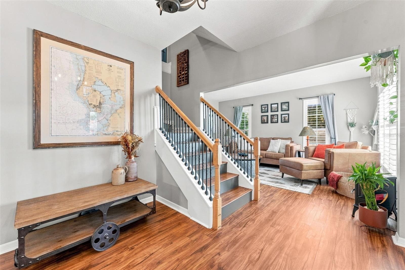 Foyer and Staircase - 15622 INDIAN QUEEN DR, ODESSA