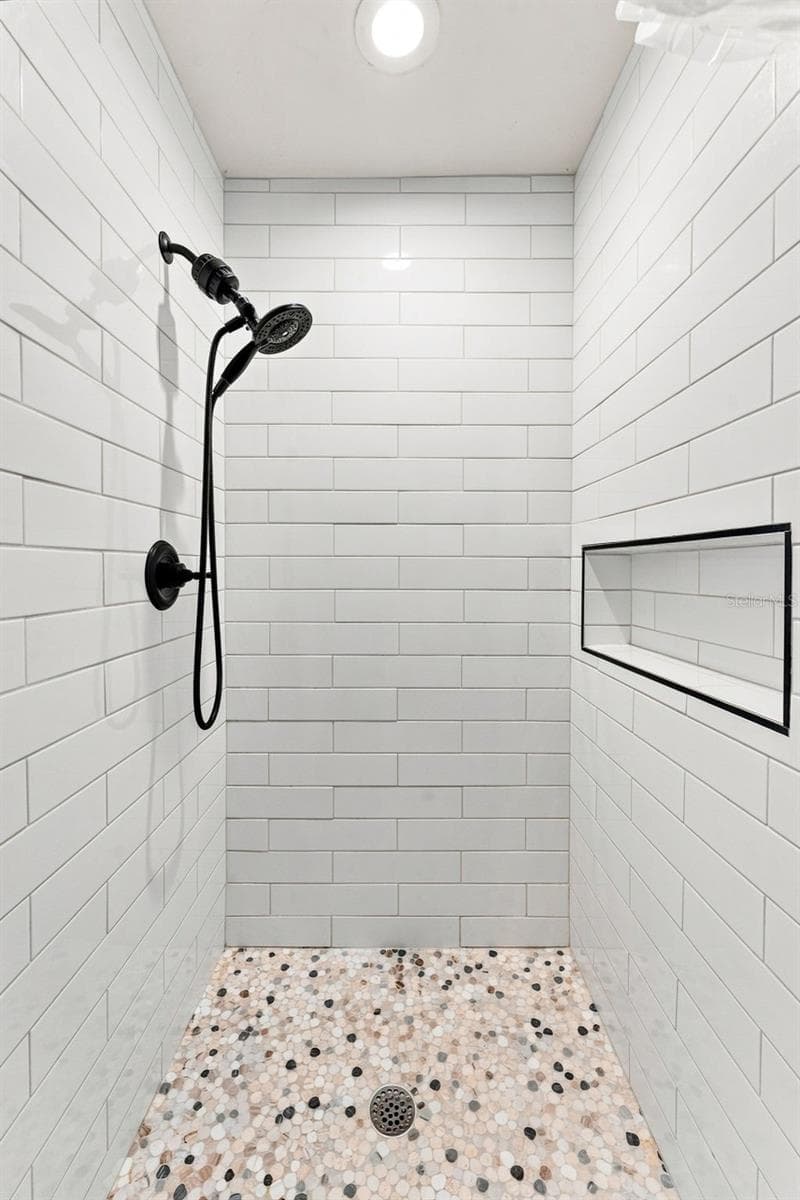 Master Bathroom with Walk in Shower - 15622 INDIAN QUEEN DR, ODESSA