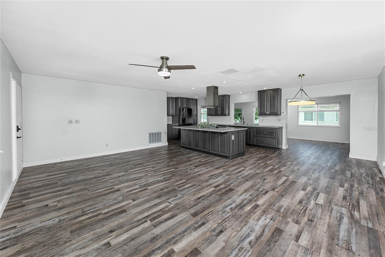 Single Family Residence at 3455 100TH AVE N, PINELLAS PARK, photo 9 of 58