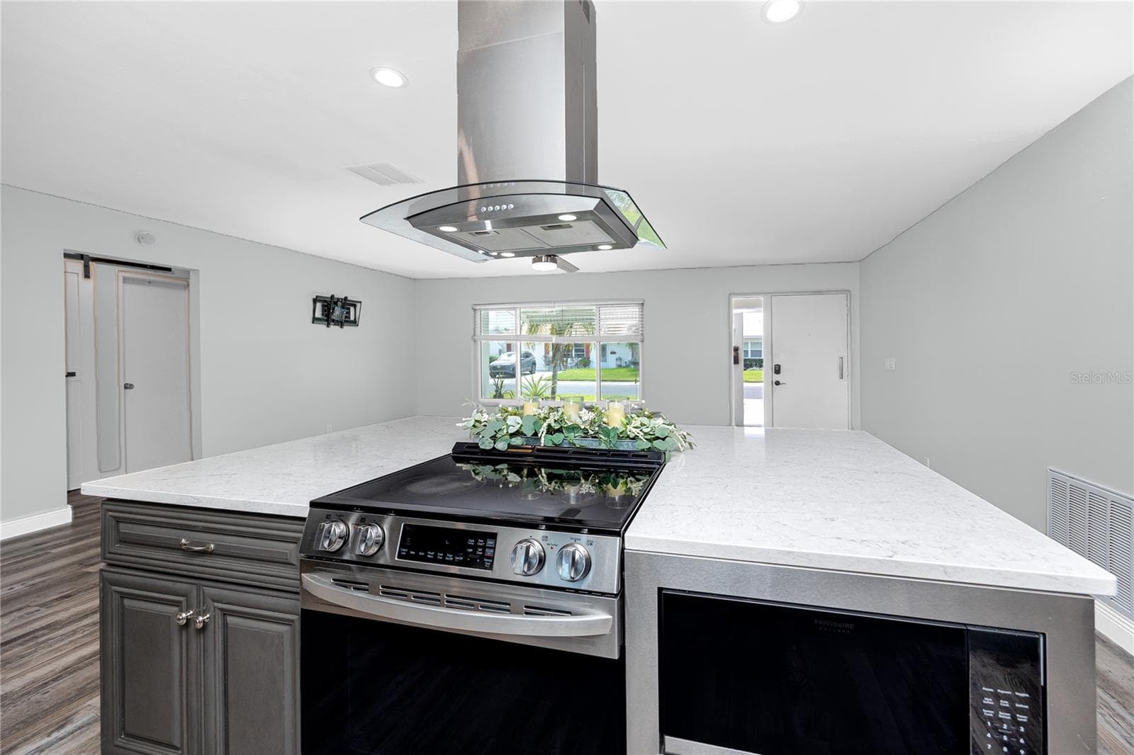 Single Family Residence at 3455 100TH AVE N, PINELLAS PARK, photo 13 of 58