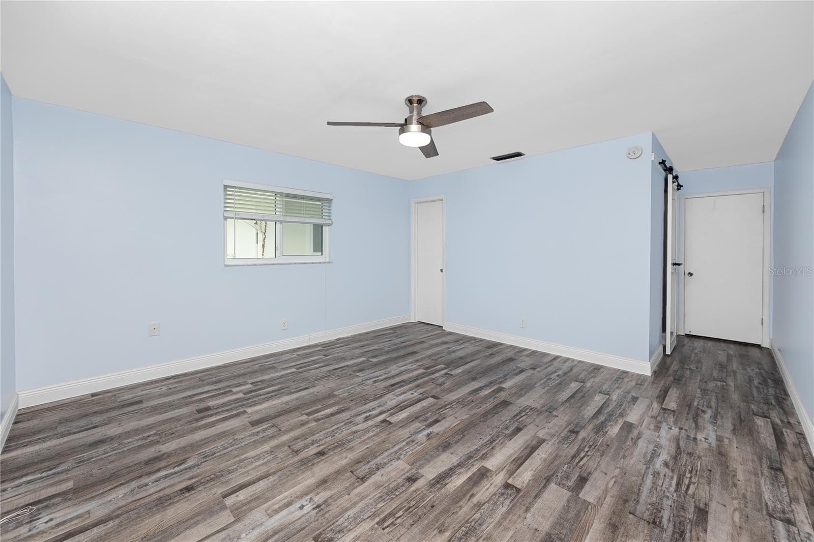 Primary (en-suite) bedroom - 3455 100TH AVE N, PINELLAS PARK