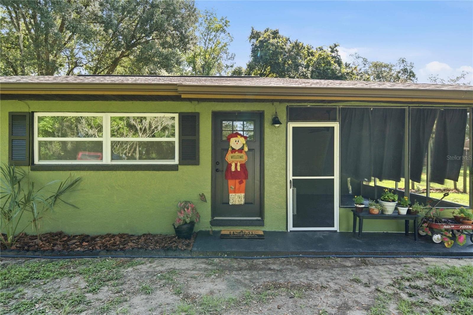Single Family Residence at 19791 SE 110TH CT, INGLIS, photo 2 of 37