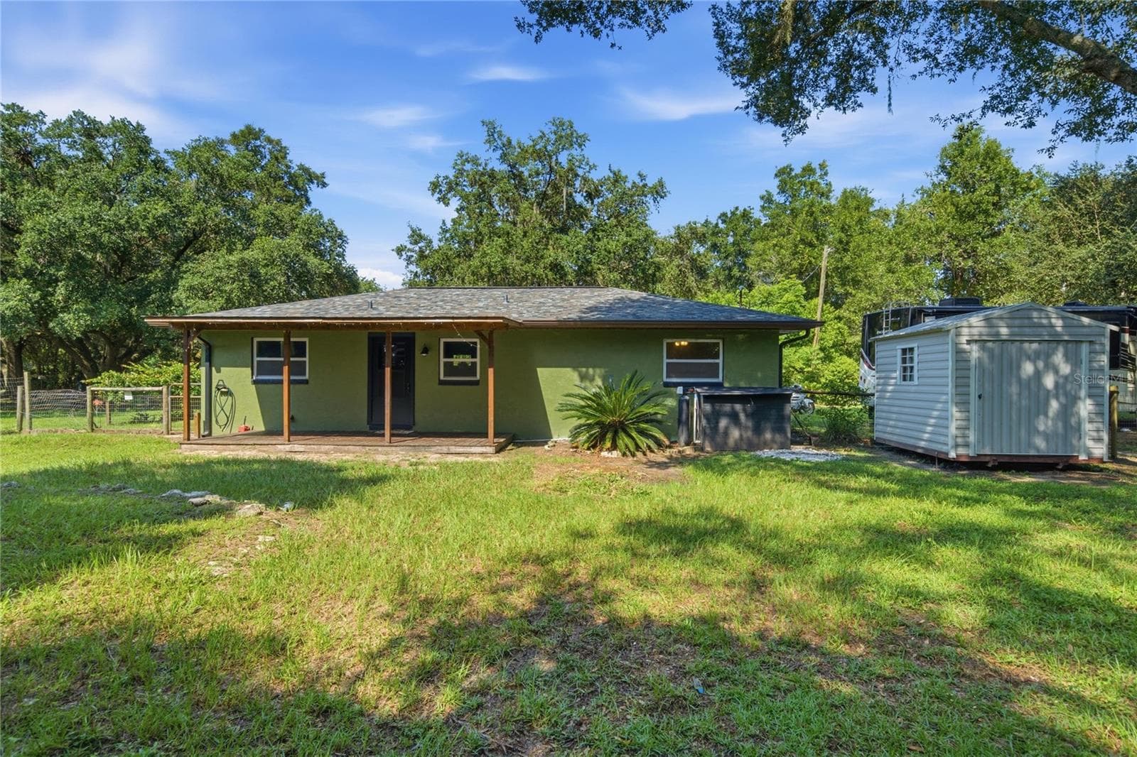 Single Family Residence at 19791 SE 110TH CT, INGLIS, photo 18 of 37