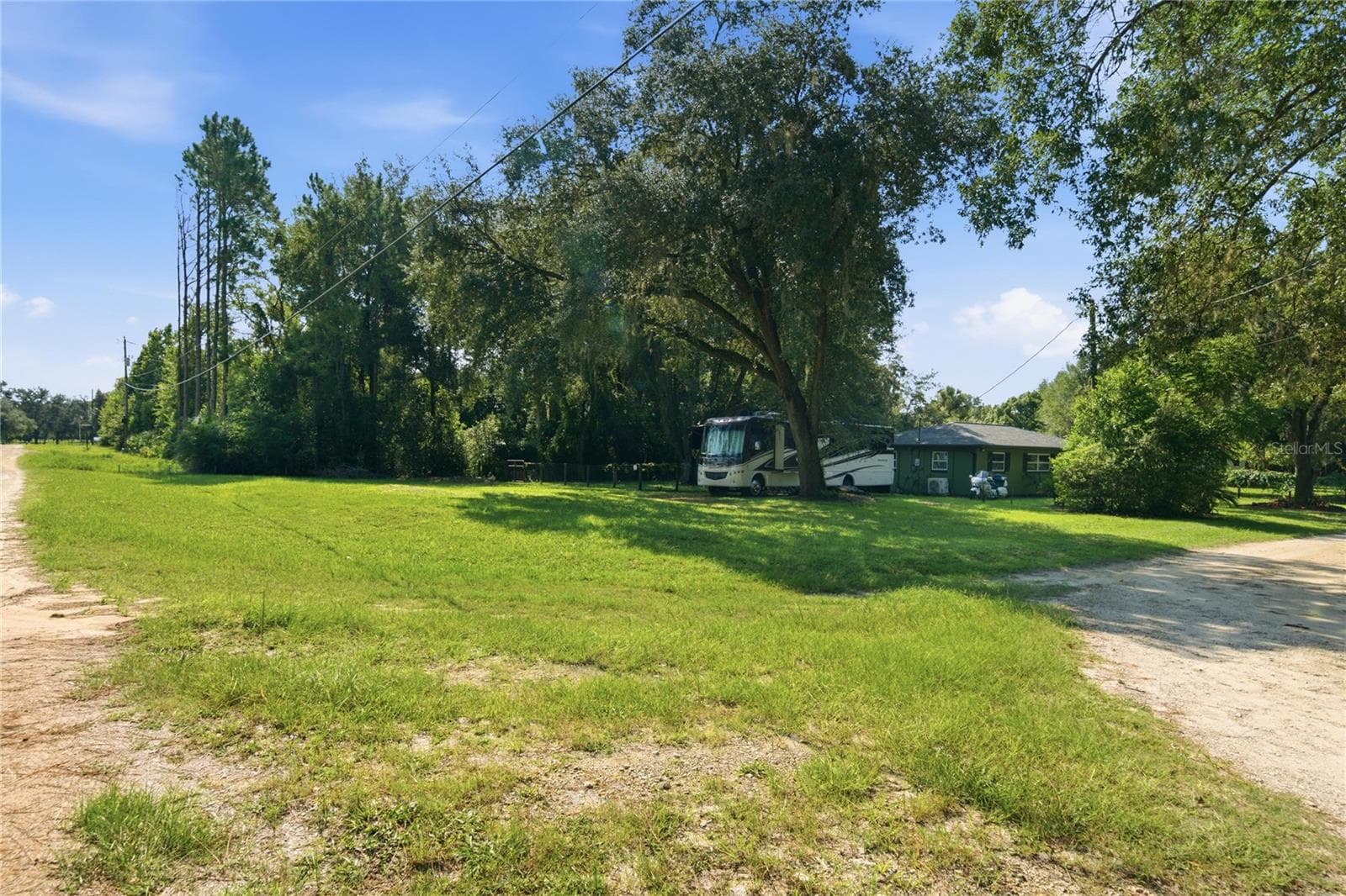 Single Family Residence at 19791 SE 110TH CT, INGLIS, photo 34 of 37