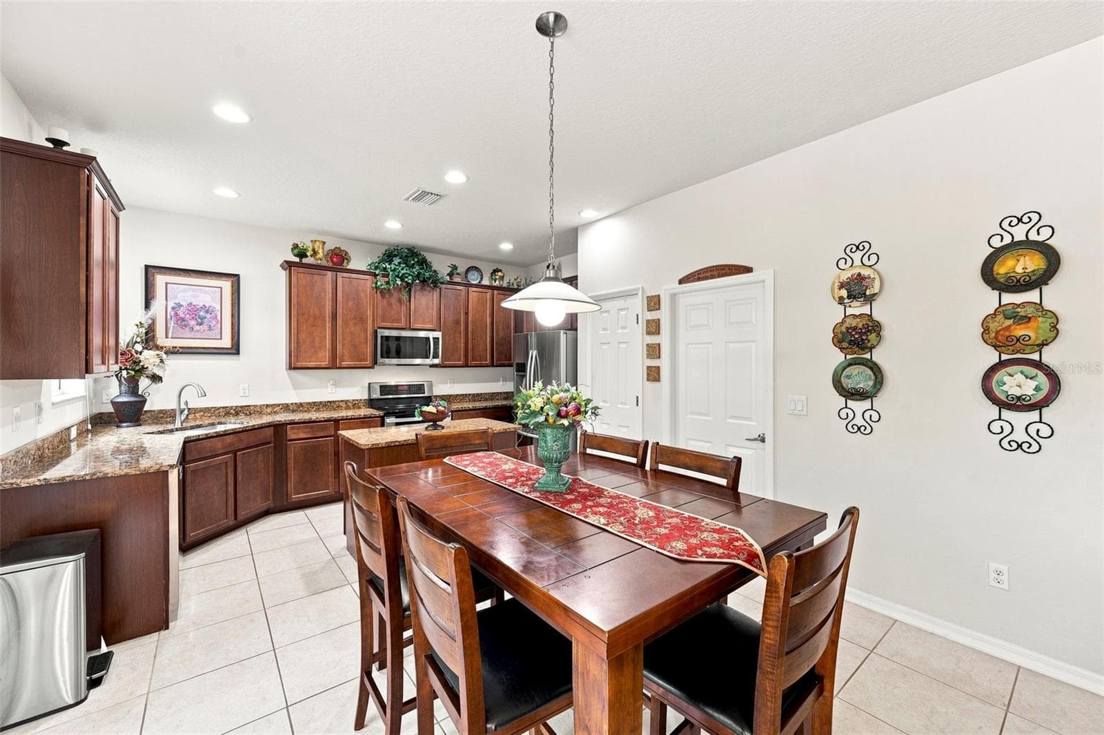Single Family Residence at 11245 BELLE HAVEN DR, NEW PORT RICHEY, photo 21 of 100