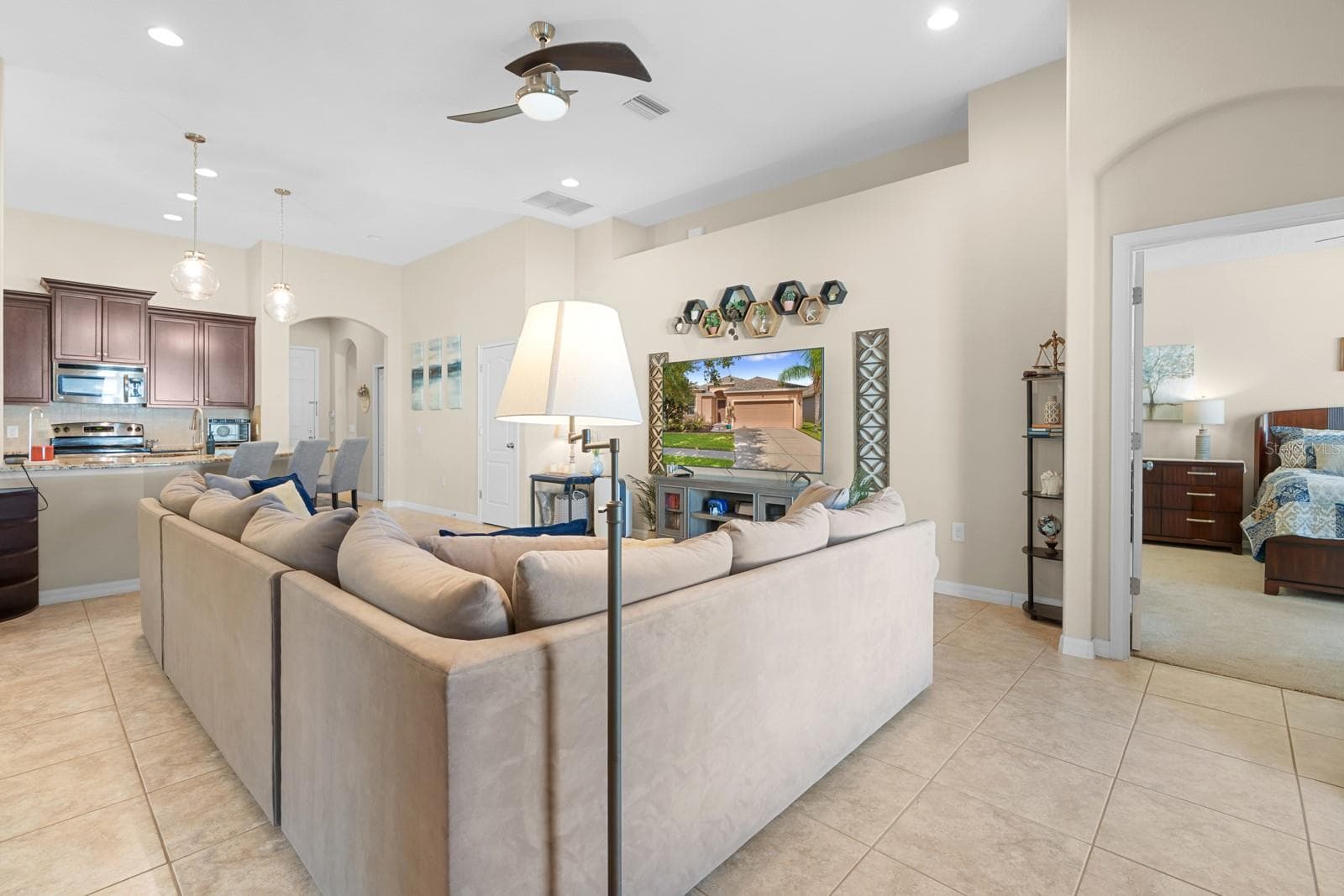 Single Family Residence at 12009 RAMBLING STREAM, RIVERVIEW, photo 23 of 47