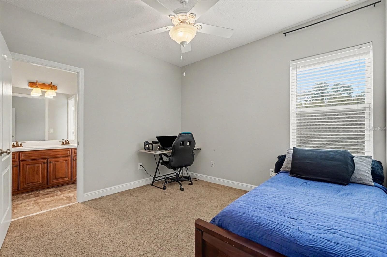 Single Family Residence at 2605 RED FERN DR, DOVER, photo 18 of 32