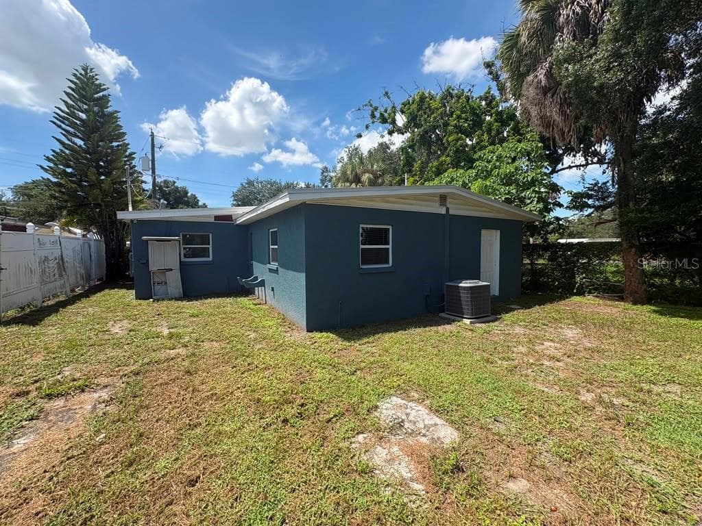 Single Family Residence at 3206 E EMMA ST, TAMPA, photo 9 of 9