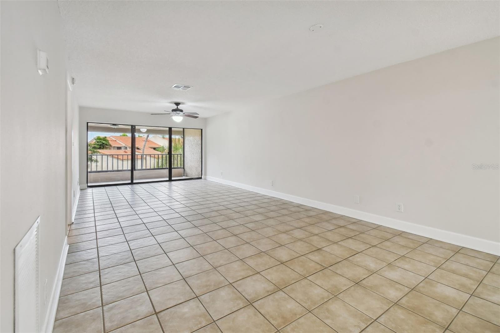 Condominium at 4800 BRITTANY DR S #102, ST PETERSBURG, photo 8 of 53