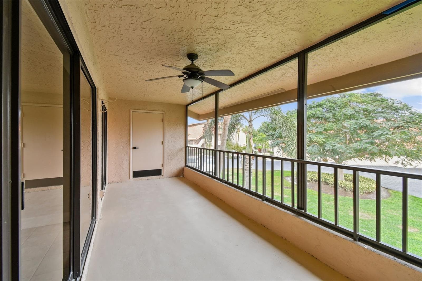 Condominium at 4800 BRITTANY DR S #102, ST PETERSBURG, photo 36 of 53